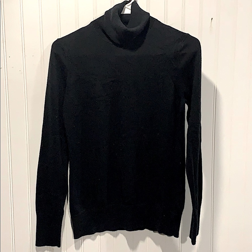 ⭐️Small Banana Republic Long Sleeve